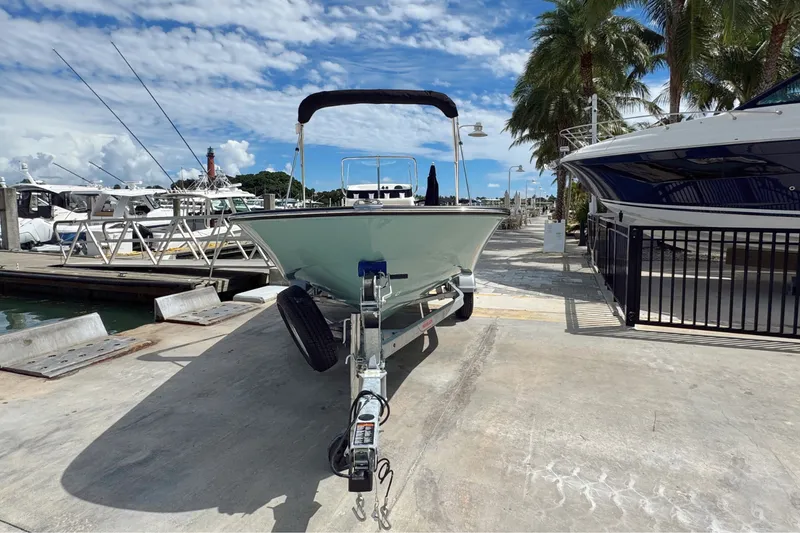 Slide: The Image of Boston Whaler 170 Montauk 2026 - 3