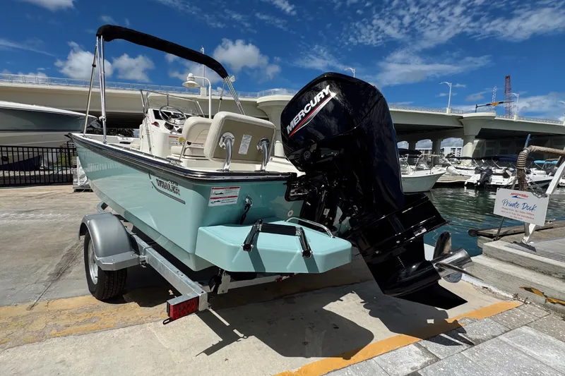 Slide: The Image of Boston Whaler 170 Montauk 2026 - 4