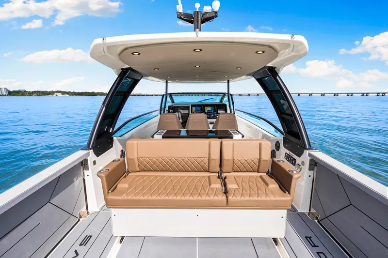 Slide: The Image of Saxdor 320 GTO 2026 - 19