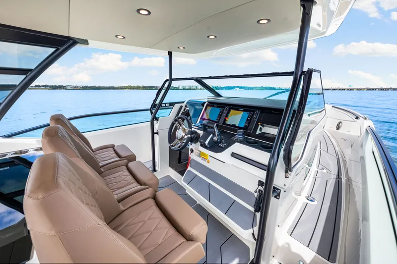 Slide: The Image of Saxdor 320 GTO 2026 - 27