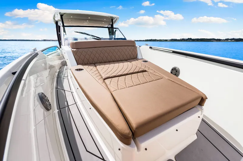 Slide: The Image of Saxdor 320 GTO 2026 - 44