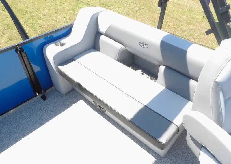 Slide: The Image of Veranda Vista View 20RC 2026 - 13