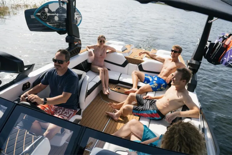 Slide: The Image of Nautique Super Air GS22E 2023 - 52