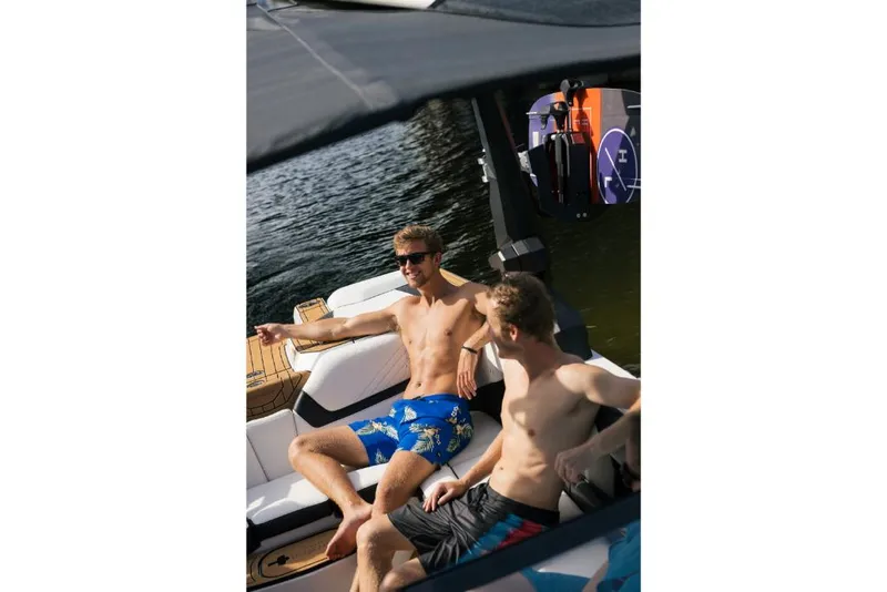 Slide: The Image of Nautique Super Air GS22E 2023 - 53