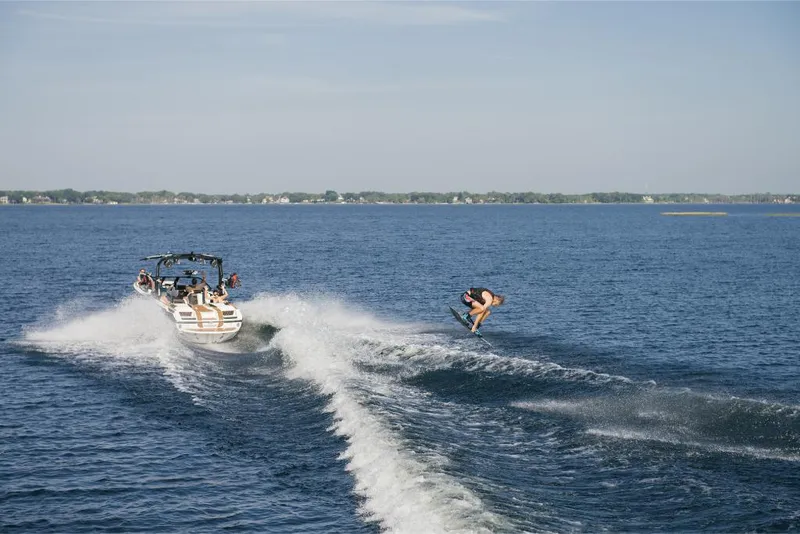 Slide: The Image of Nautique Super Air GS22E 2023 - 58