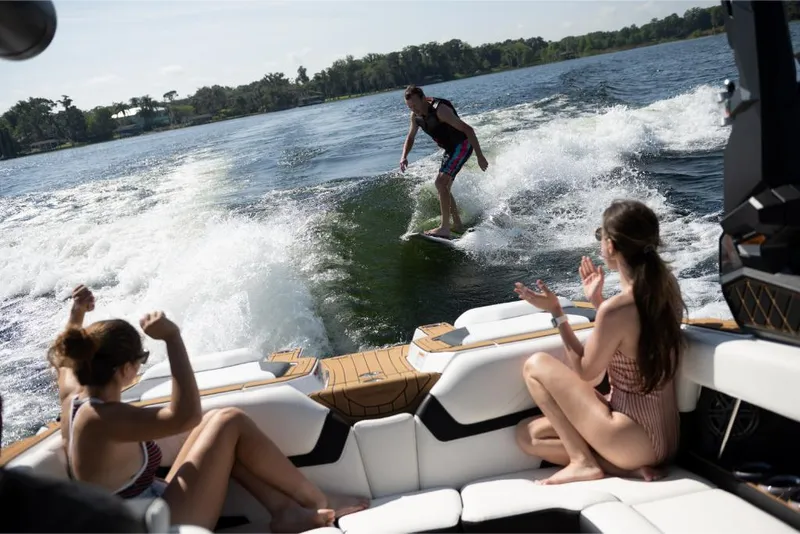 Slide: The Image of Nautique Super Air GS22E 2023 - 73