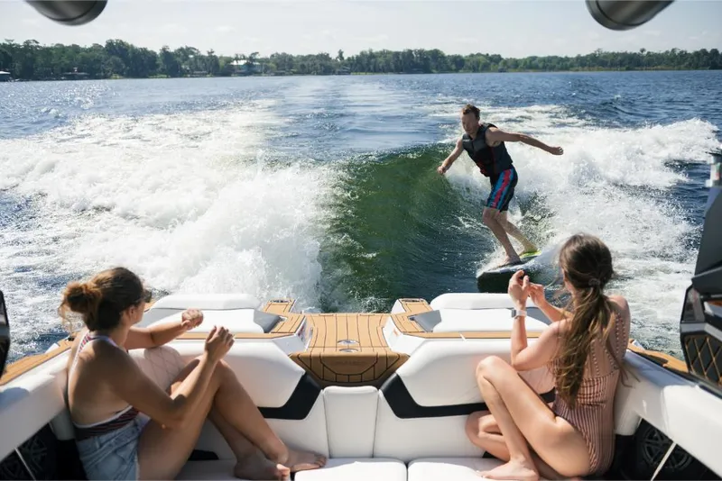 Slide: The Image of Nautique Super Air GS22E 2023 - 77
