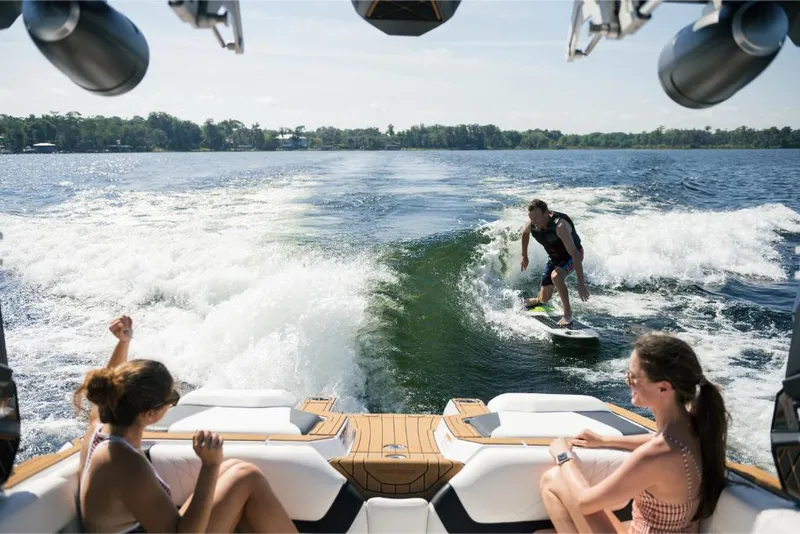 Slide: The Image of Nautique Super Air GS22E 2023 - 78
