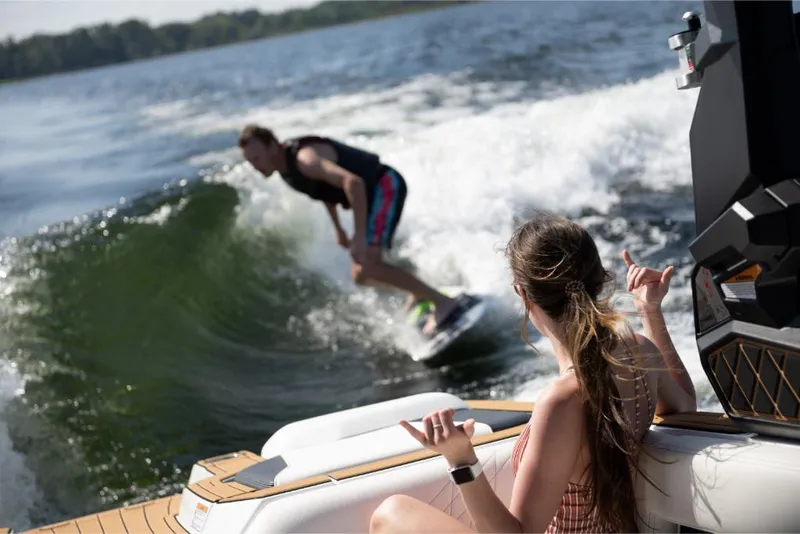 Slide: The Image of Nautique Super Air GS22E 2023 - 79