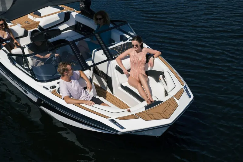 Slide: The Image of Nautique Super Air GS22E 2023 - 82