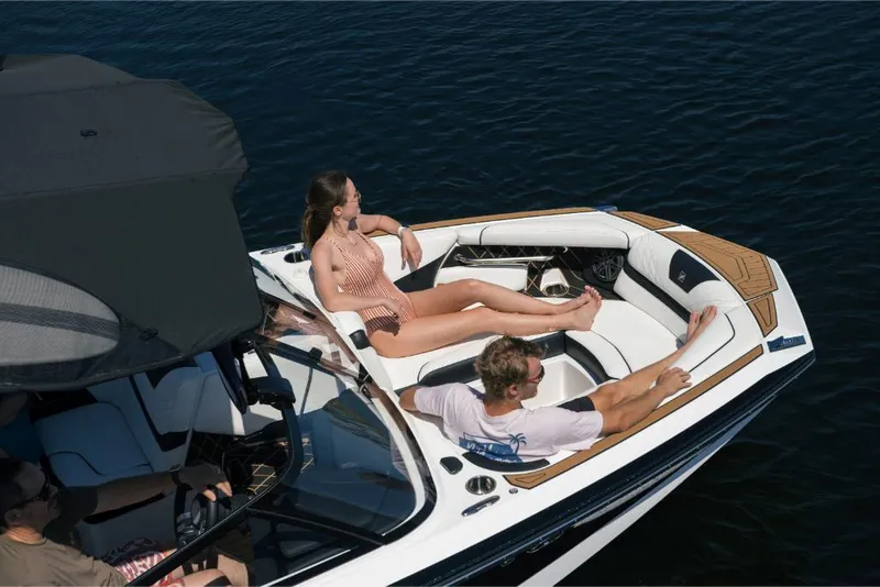 Slide: The Image of Nautique Super Air GS22E 2023 - 86