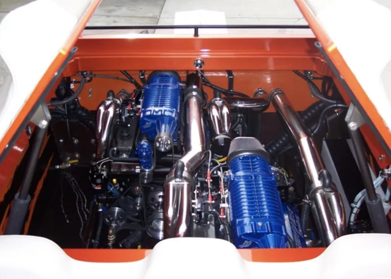 Slide: The Image of 2007 Fountain 38 Lightning engine compartment with dual blue engines. - 13