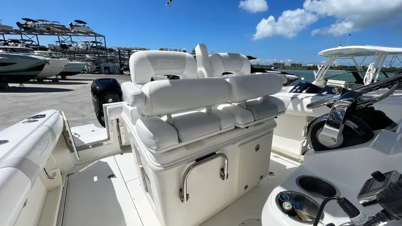 Slide: The Image of Boston Whaler 280 Outrage 2015 - 10