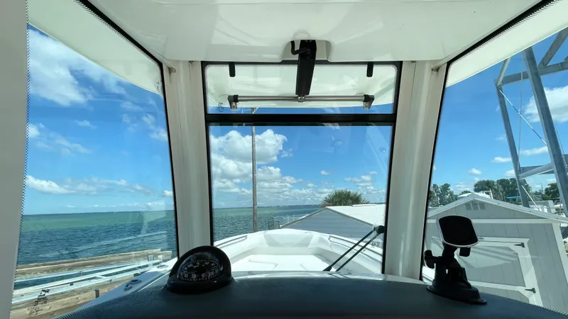 Slide: The Image of Boston Whaler 280 Outrage 2015 - 14