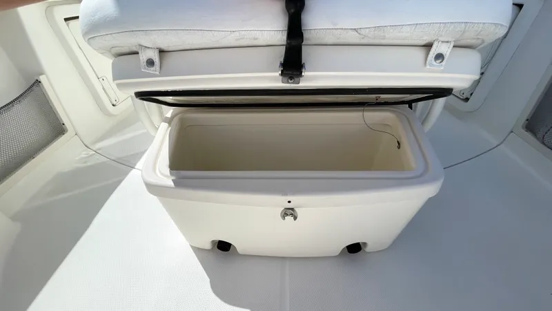 Slide: The Image of Boston Whaler 280 Outrage 2015 - 18