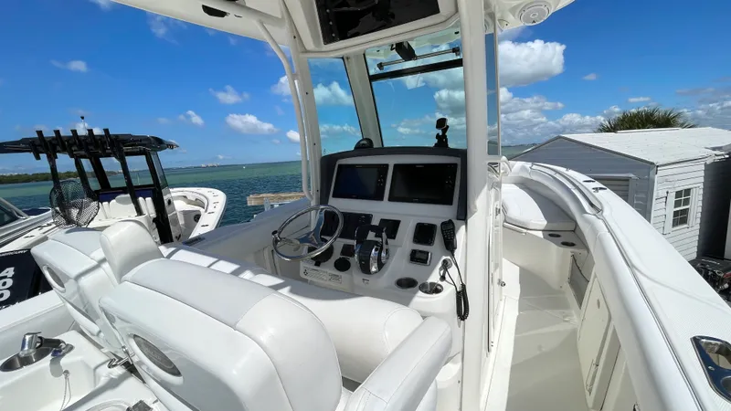 Slide: The Image of Boston Whaler 280 Outrage 2015 - 8