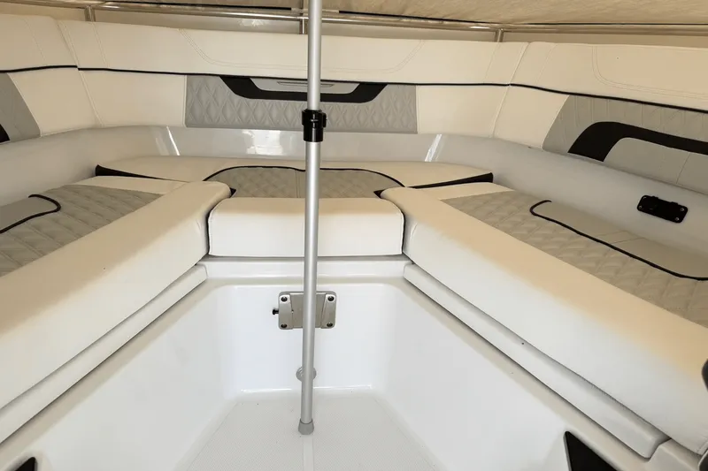 Slide: The Image of Blackfin 272 DC 2023 - 26