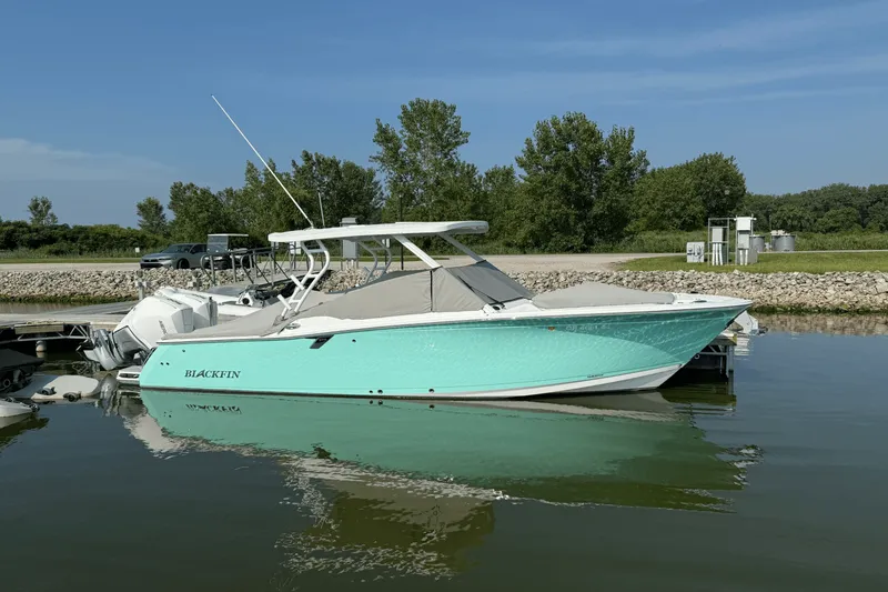 The Image of Blackfin 272 DC 2023 - 0