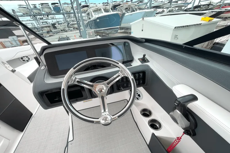 Slide: The Image of Regal LX4 2025 - 16