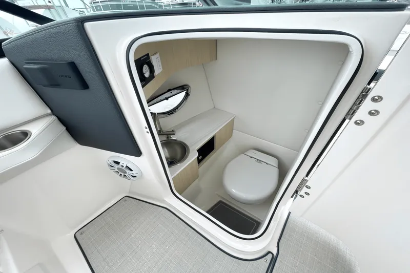 Slide: The Image of Regal LX4 2025 - 20