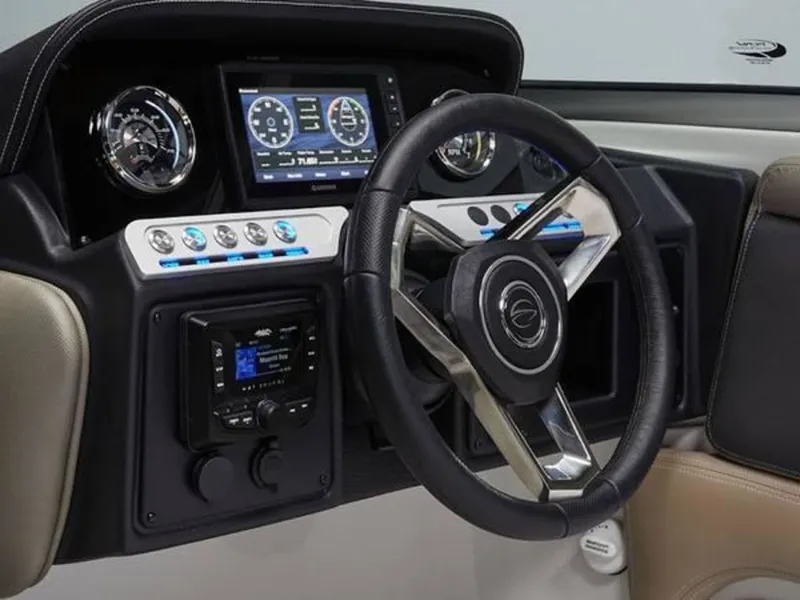 Slide: The Image of Crownline Boats E260 XS 2025 - 8