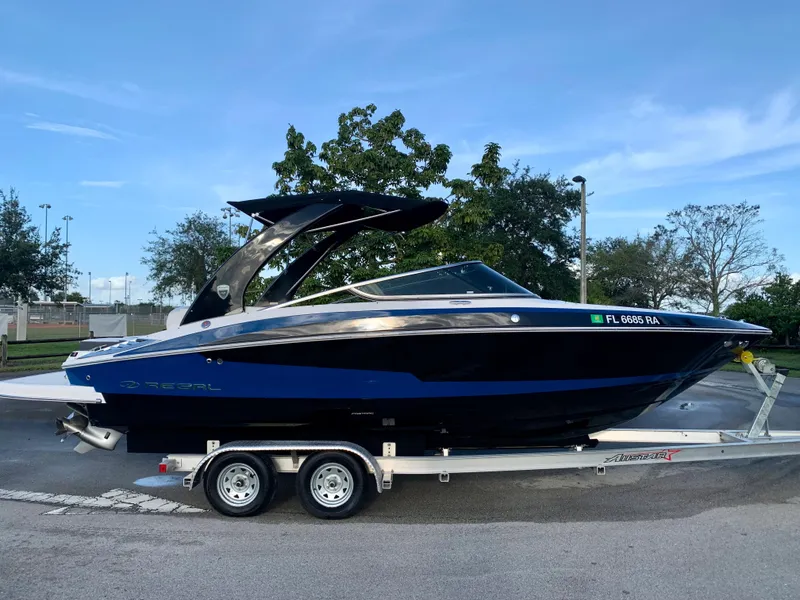 Slide: The Image of 2016 Regal Fastrac boat on a trailer, side view. - 6