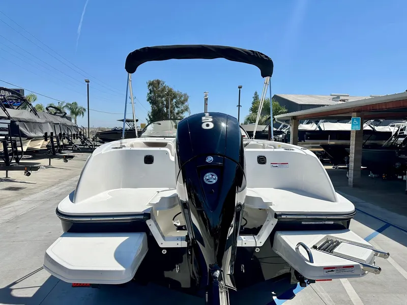 Slide: The Image of Bayliner Element E21 2023 - 3