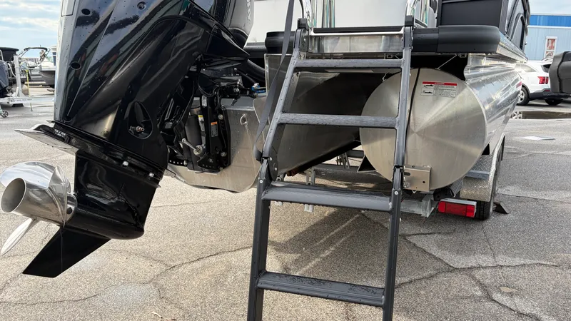 Slide: The Image of Harris Cruiser 250 2026 - 11