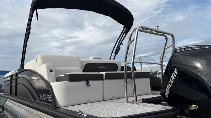 Slide: The Image of Harris Cruiser 250 2026 - 9