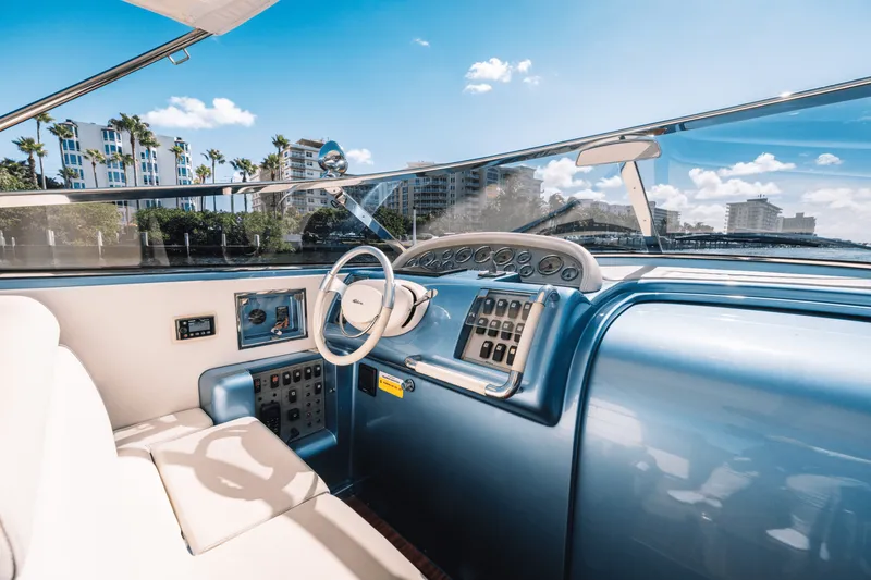 Slide: The Image of Riva 33 AQUARIVA SPORT 2012 - 8