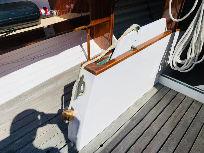 Slide: The Image of Buzzards Bay 25 sailboat, 1914 model, wooden deck and rudder detail. - 14