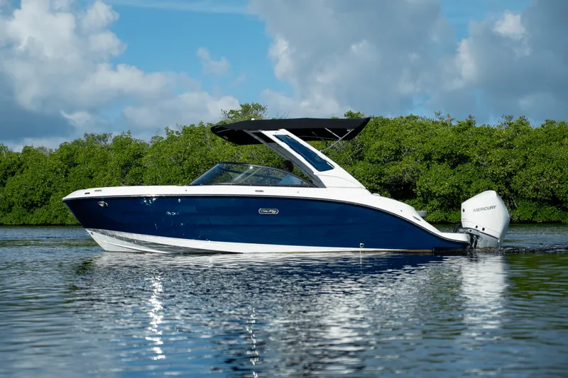 Slide: The Image of Sea Ray SDX 230 Outboard 2026 - 2