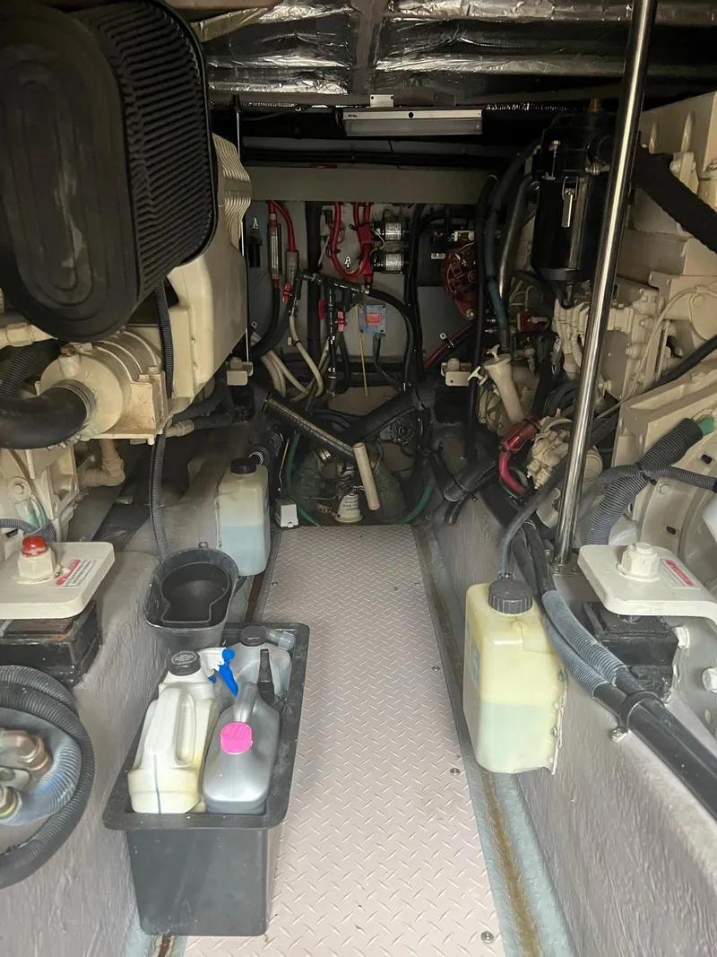 Slide: The Image of Sea Ray 480 Sedan Bridge 2003 - 61