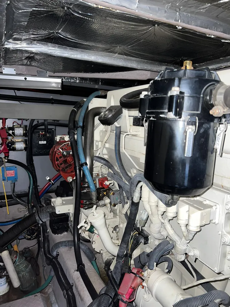 Slide: The Image of Sea Ray 480 Sedan Bridge 2003 - 65