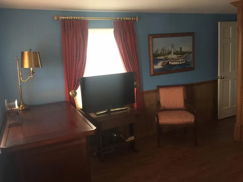 Slide: The Image of Second Bedroom - 16