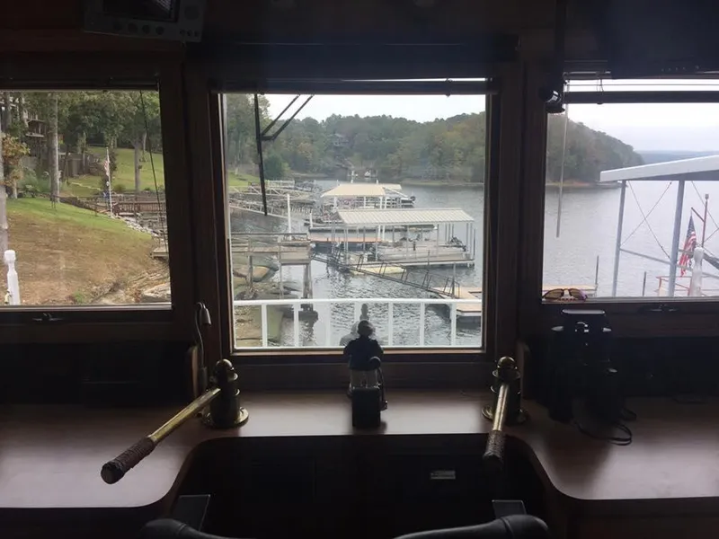 Slide: The Image of Pilot House - 25