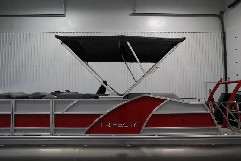 Slide: The Image of Trifecta 23SB2 SS 3.0 2023 - 64