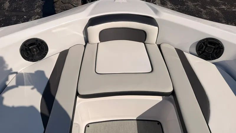 Slide: The Image of Yamaha SX195 2024 - 43