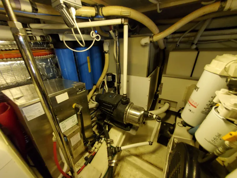 Slide: The Image of Engine room of a 2003 Carver 570 Voyager Pilothouse yacht. - 32