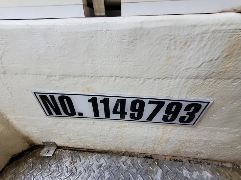 Slide: The Image of 2003 Carver 570 Voyager Pilothouse boat registration number 1149793. - 34