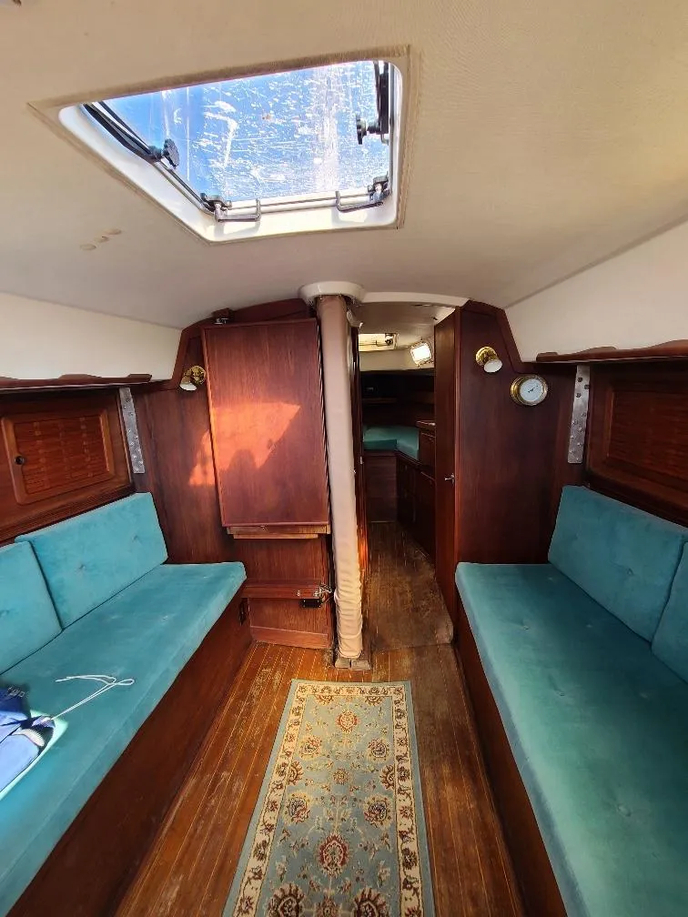 Slide: The Image of Sabre 34 MK II 1987 - 9