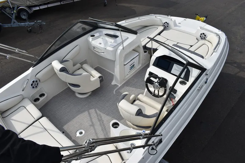 Slide: The Image of Stingray 201DC 2024 - 8