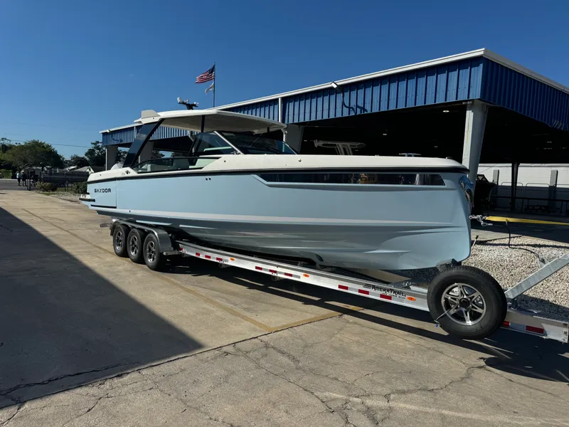 Slide: The Image of Saxdor 320 GTO 2026 - 18