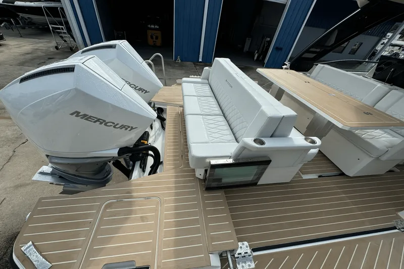 Slide: The Image of Saxdor 320 GTO 2026 - 7