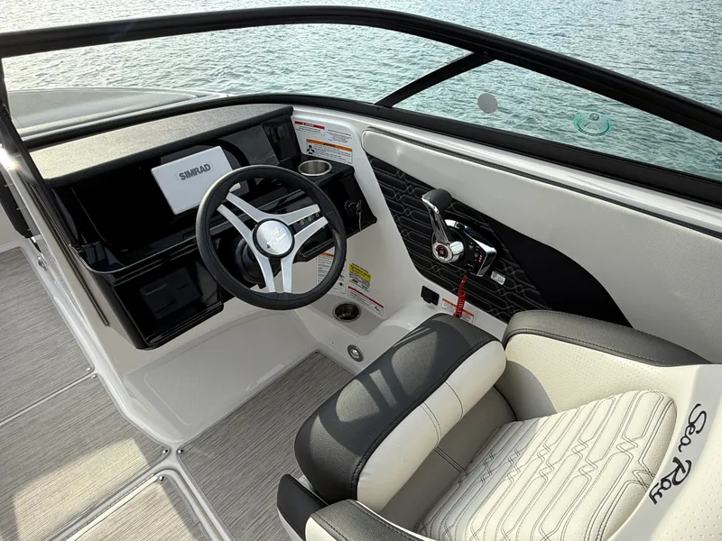 Slide: The Image of Sea Ray SPX 210 Outboard 2026 - 13