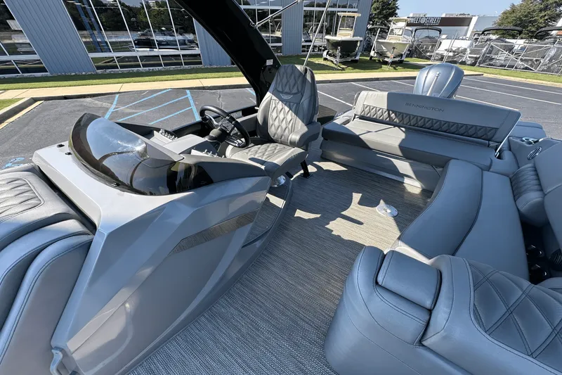 Slide: The Image of Bennington 25RX 2021 - 13