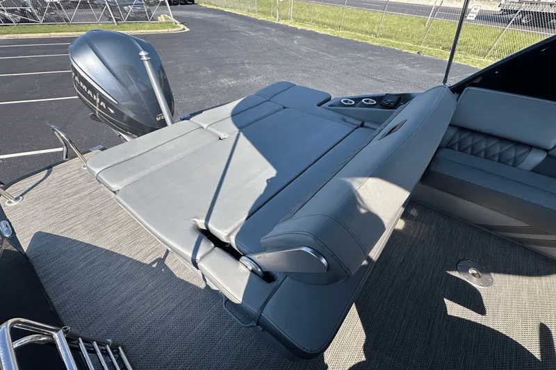 Slide: The Image of Bennington 25RX 2021 - 20