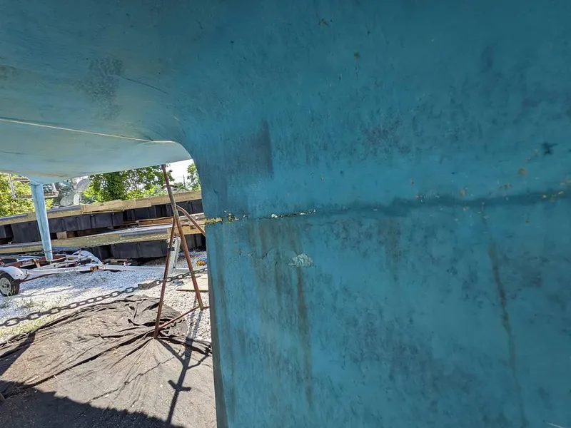 Slide: The Image of 1985 Sabre 38 MKI for sale in Baltimore, MD - 32