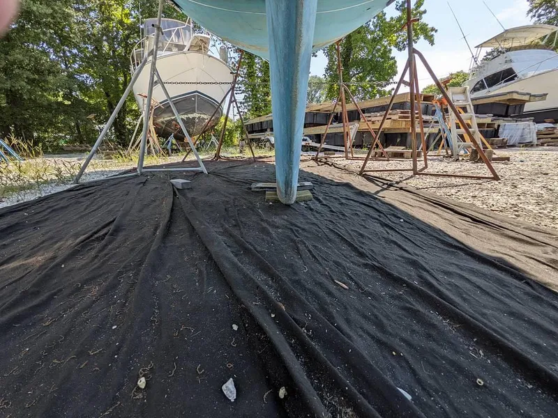 Slide: The Image of 1985 Sabre 38 MKI for sale in Baltimore, MD - 36