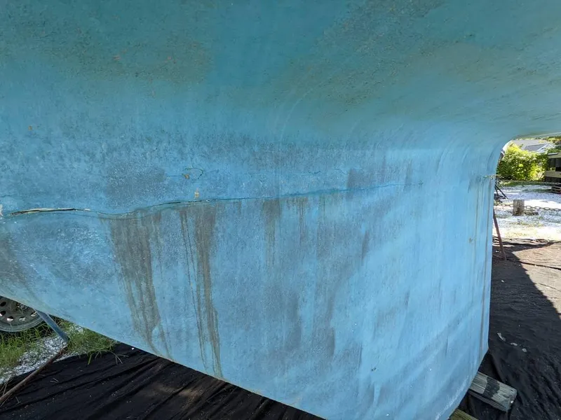 Slide: The Image of 1985 Sabre 38 MKI for sale in Baltimore, MD - 39